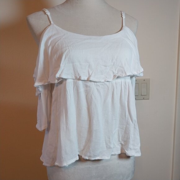 TIMING SIZE M RUFFLE LAYER SPAGHETTI STRAP OFF SHOULDER TOP - Picture 7 of 9